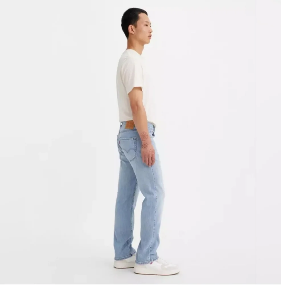 Levi's 559 Relaxed Fit Straight Leg Light Wash Denim Blue Jeans Mens Size 42x31